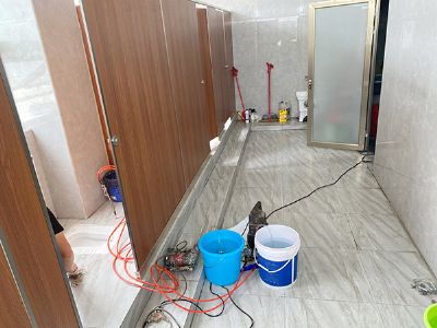 ���������Ҵ�ש΢��©ˮά��